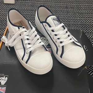 Goala Coaster Smash sneakers size 9. Brand new.
